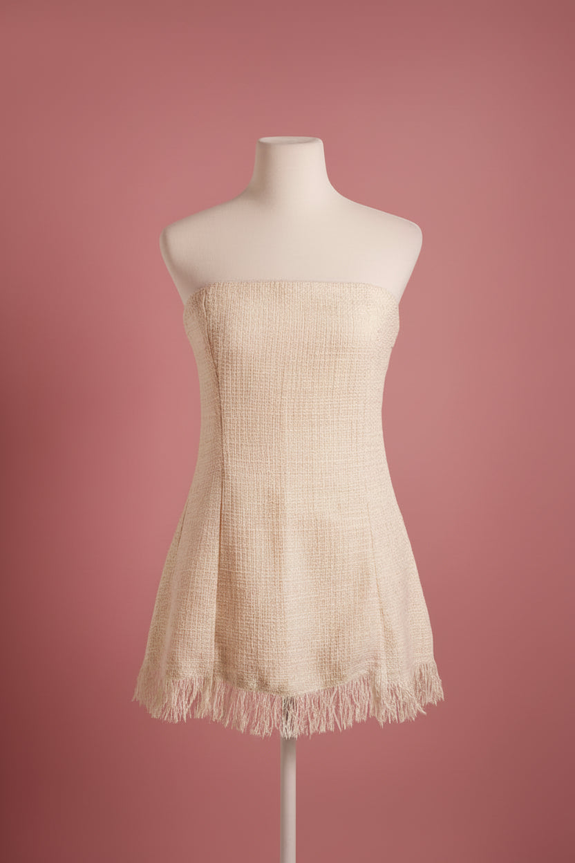 Finesse strapless top